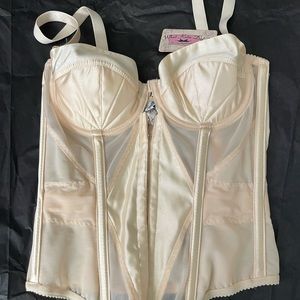 What Katie Did Merry Widow 36C Peach